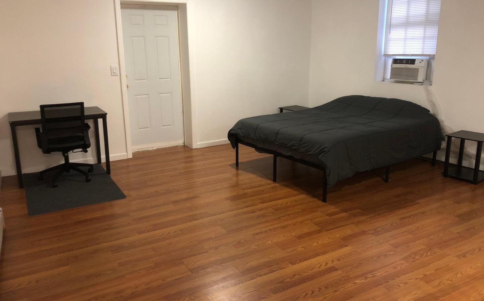 Large And Private Apartment Can Sleep Up To 8 People Comfortably With Direct Nyc Manhattan Train Only 5 Minute Walk Away Elizabeth Extérieur photo